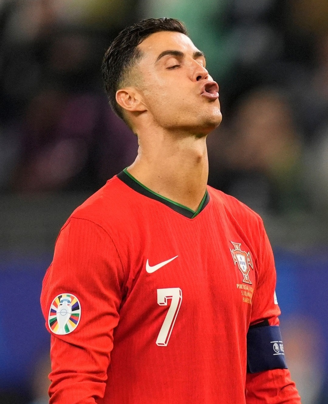 欧国联比赛荷兰队失去领先地位，陷入困境的简单介绍