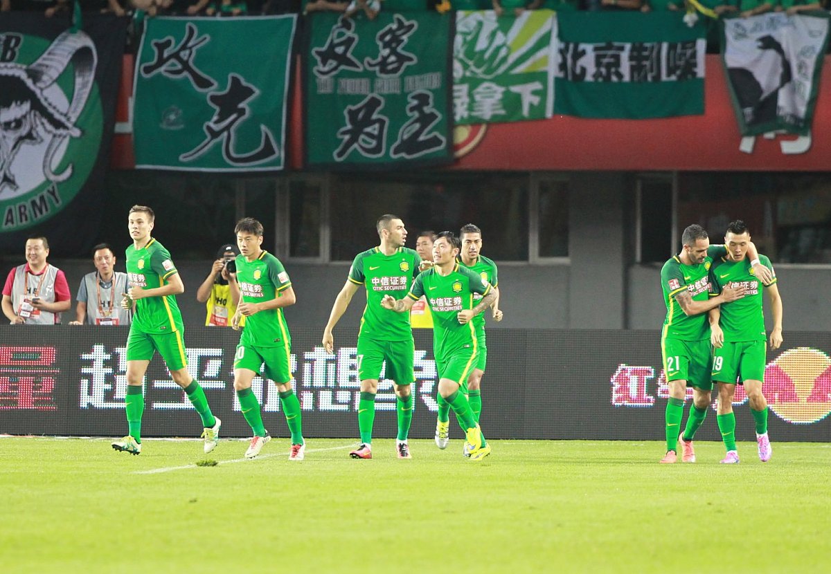 关于一场精彩的北京国安对亚泰对抗，胜者进击的信息