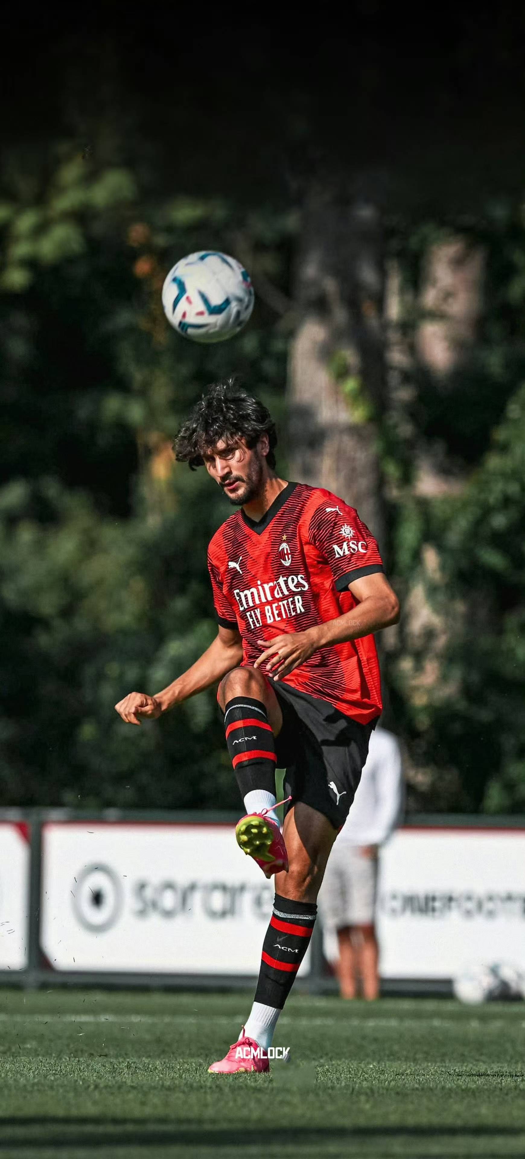 关于佛罗伦萨将挑战AC米兰，能否实现反弹？的信息