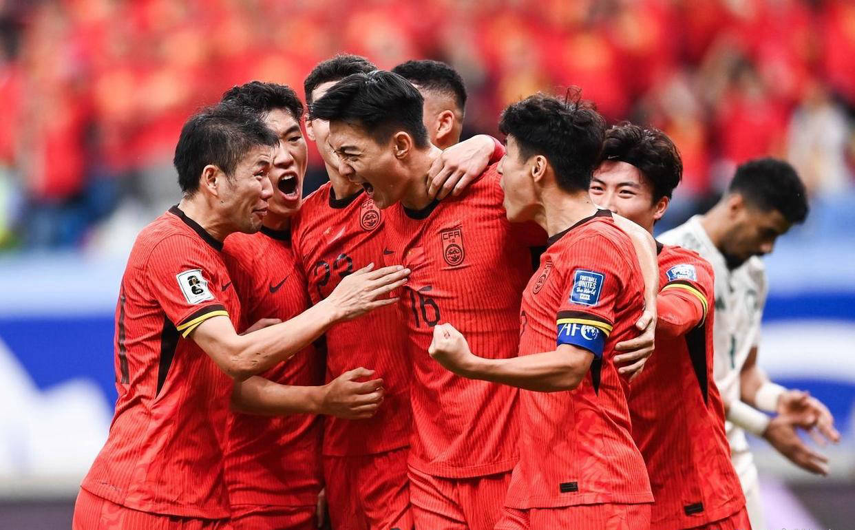 国足奋勇拼搏，夺得国际比赛冠军