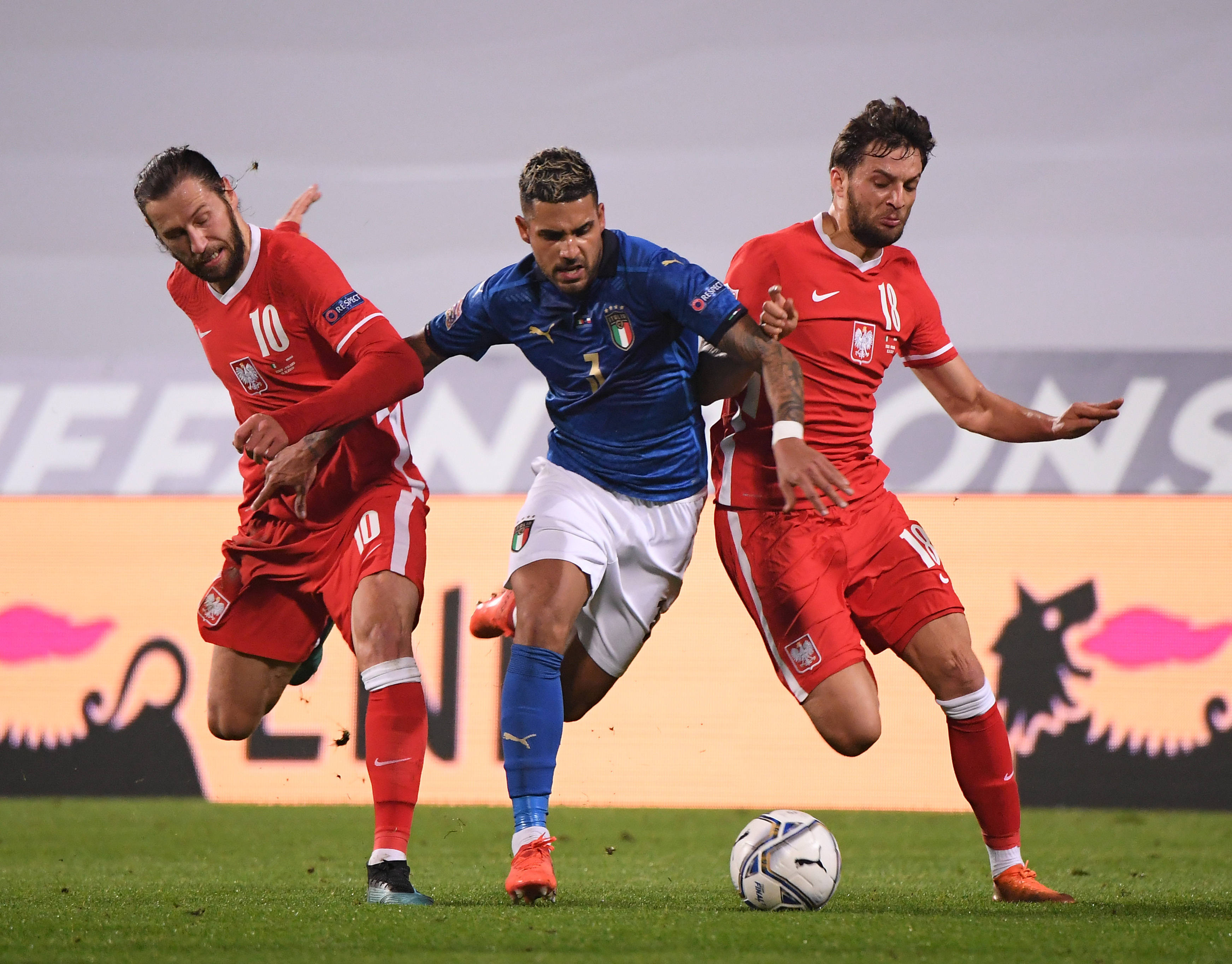 1xbet体育app-立陶宛遭遇俄罗斯，欧洲杯预选赛不容有失的简单介绍