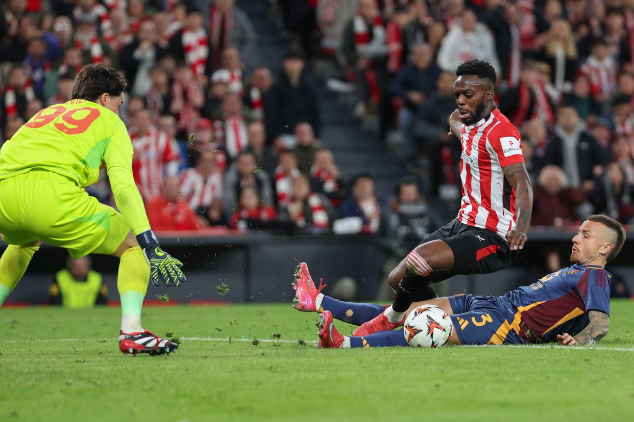 利物浦主场大胜里斯本竞技，晋级欧罗巴联赛八强