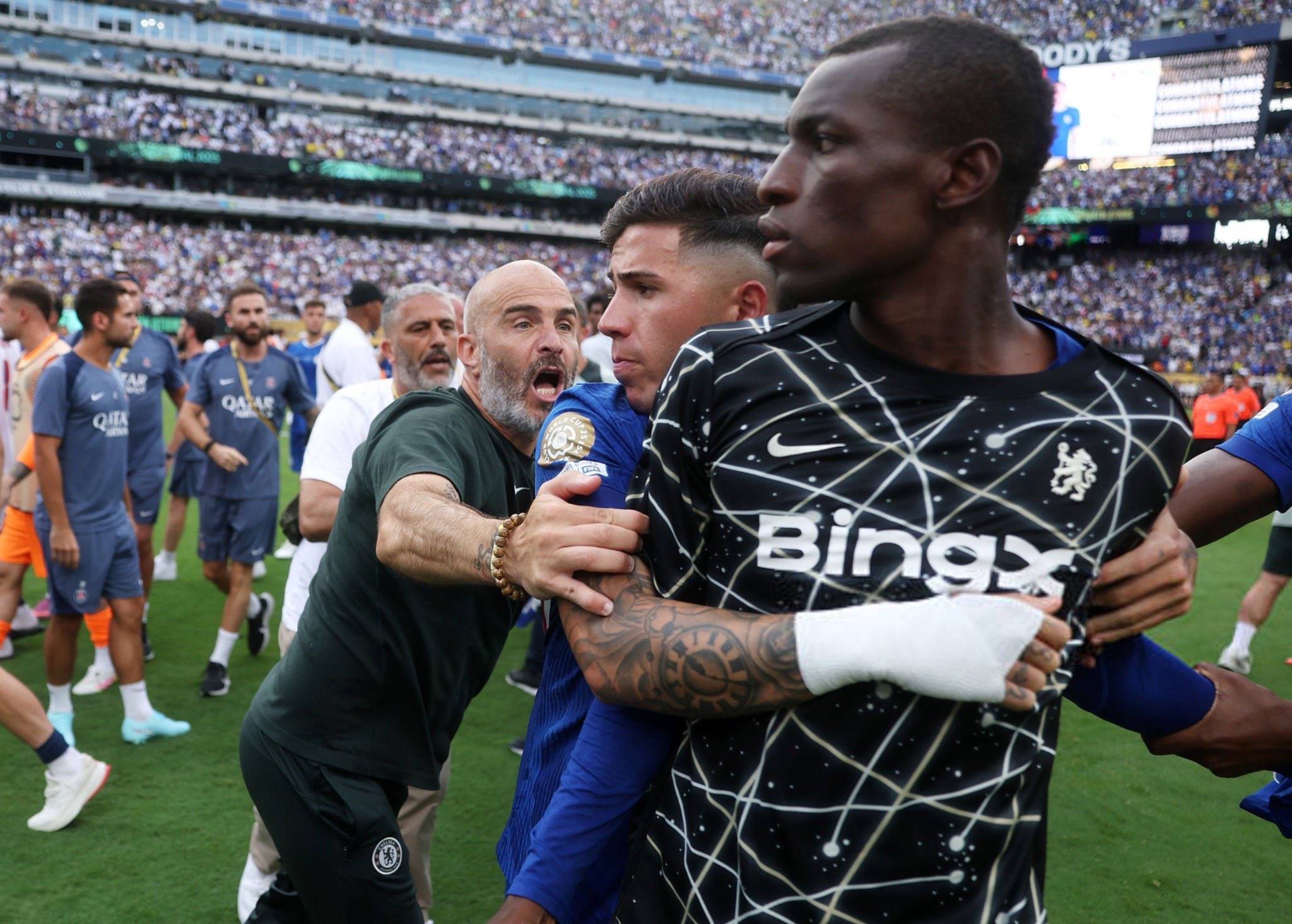 切尔西表现抢眼，取得晋级关键胜利