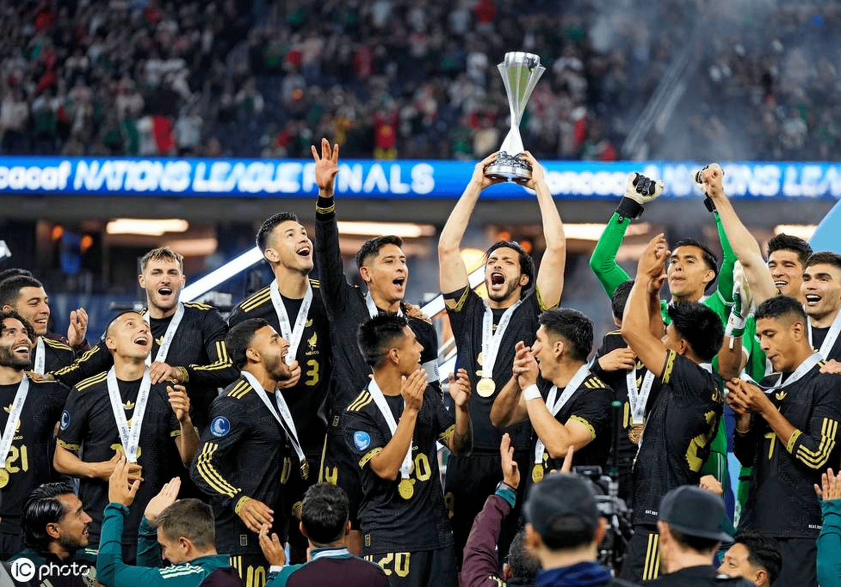 墨西哥选手在比赛中展现出色团队合作