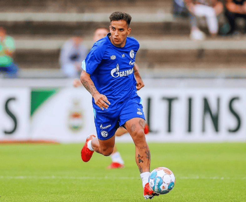 1xbet体育官网登录网址-柏林联队战胜卡尔斯鲁厄，赢得中场争夺的简单介绍