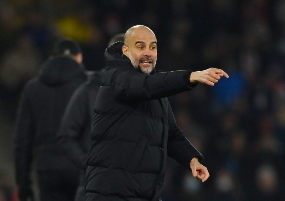 1xbet体育官网入口-包含杜塞尔多夫球员努力训练，追求成功的词条