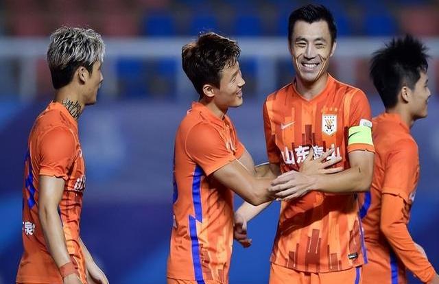 1xbet体育下载-中超球员实力较量，场上风起云涌的简单介绍