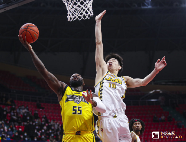 关于贵州队在比赛中失误连连，被逆转的信息