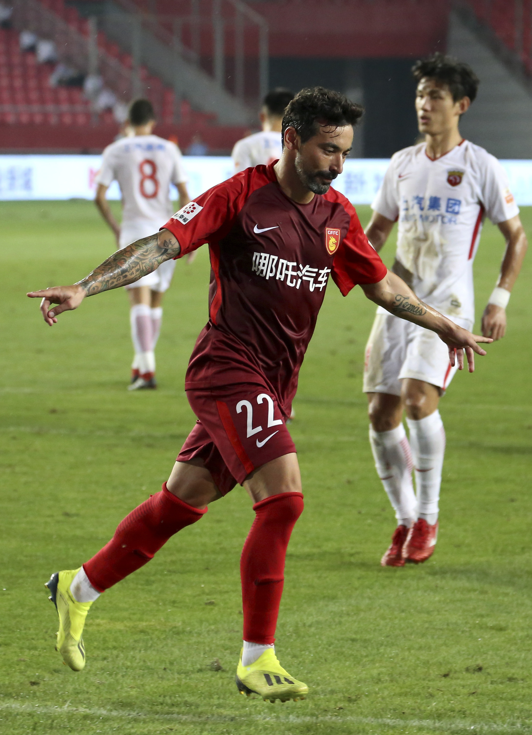 1xbet体育网页版登录入口-包含河北华夏幸福爆冷绝平广州恒大，各取一分的词条