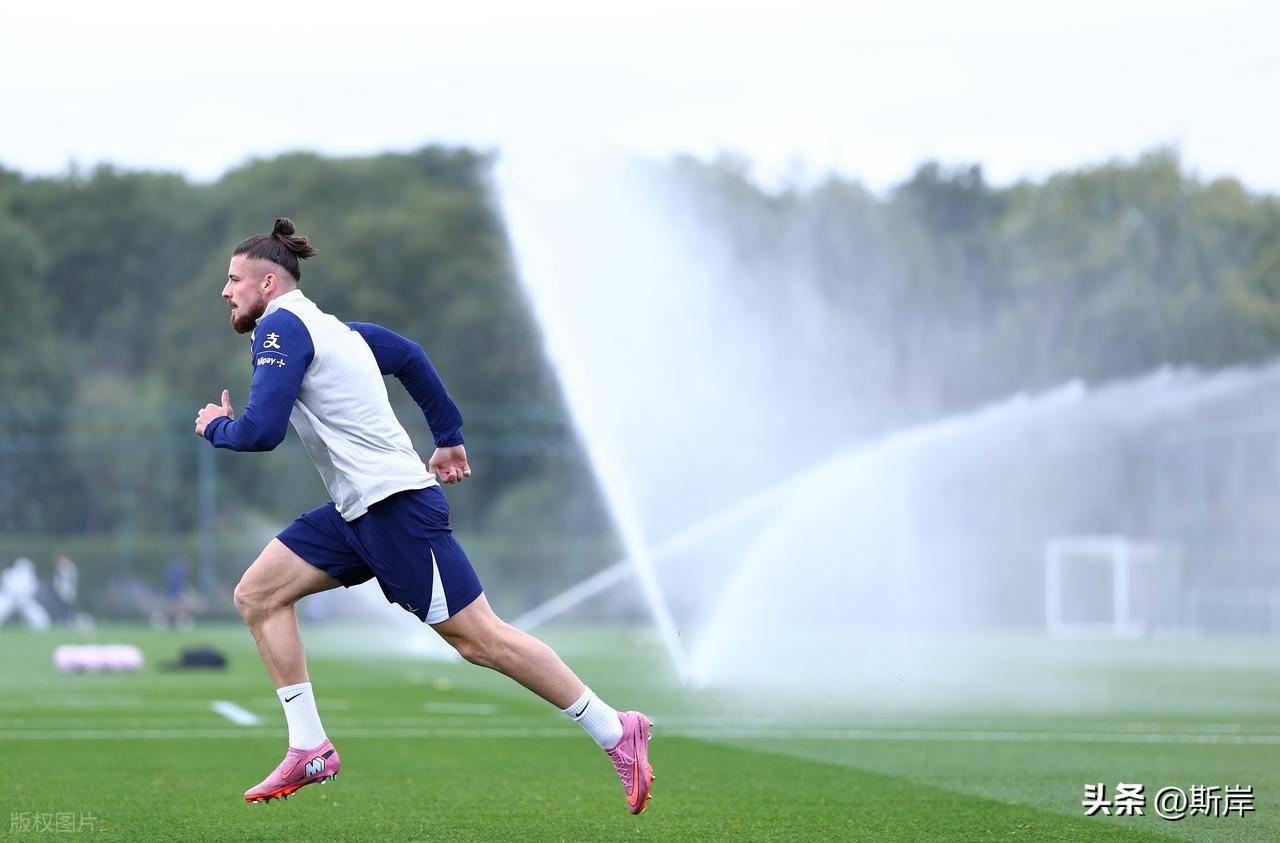 1xbet体育官网登录网址-热刺中场持续爆发，带领球队取胜