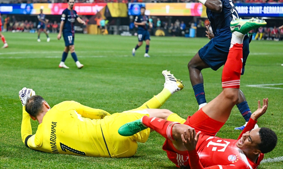 1xbet体育网站-关于足球场上的激烈对抗，谁能笑到最后？的信息